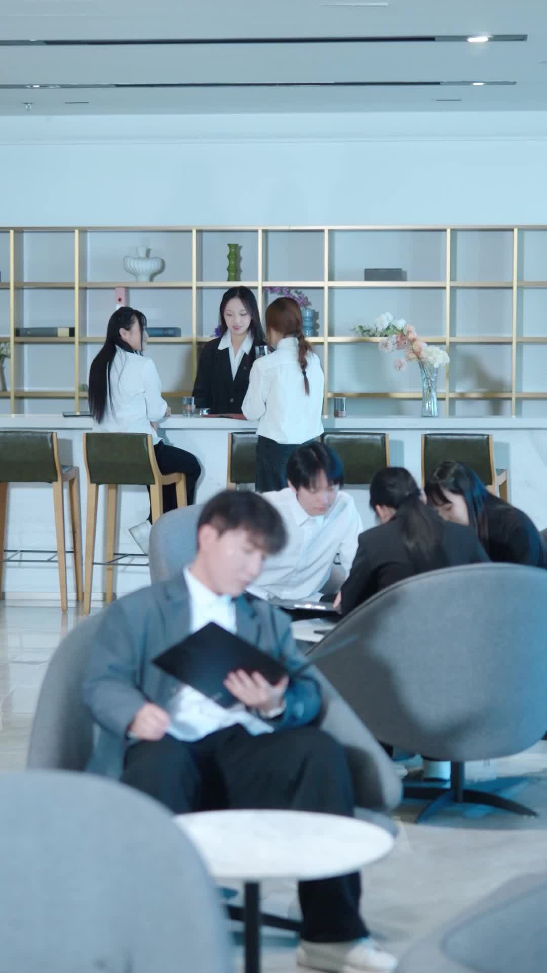 Episode 8 - Glorious Return of the True Diamond